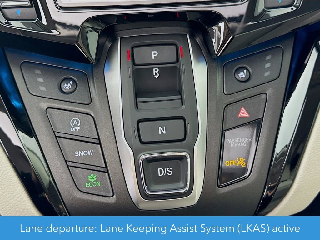 Used 2026 Honda Odyssey Touring image 23