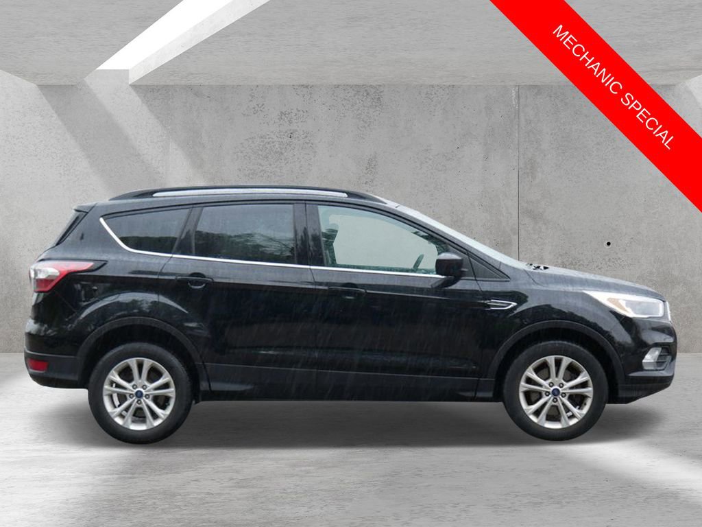 Used 2018 Ford Escape SE AWD/4WD image 2