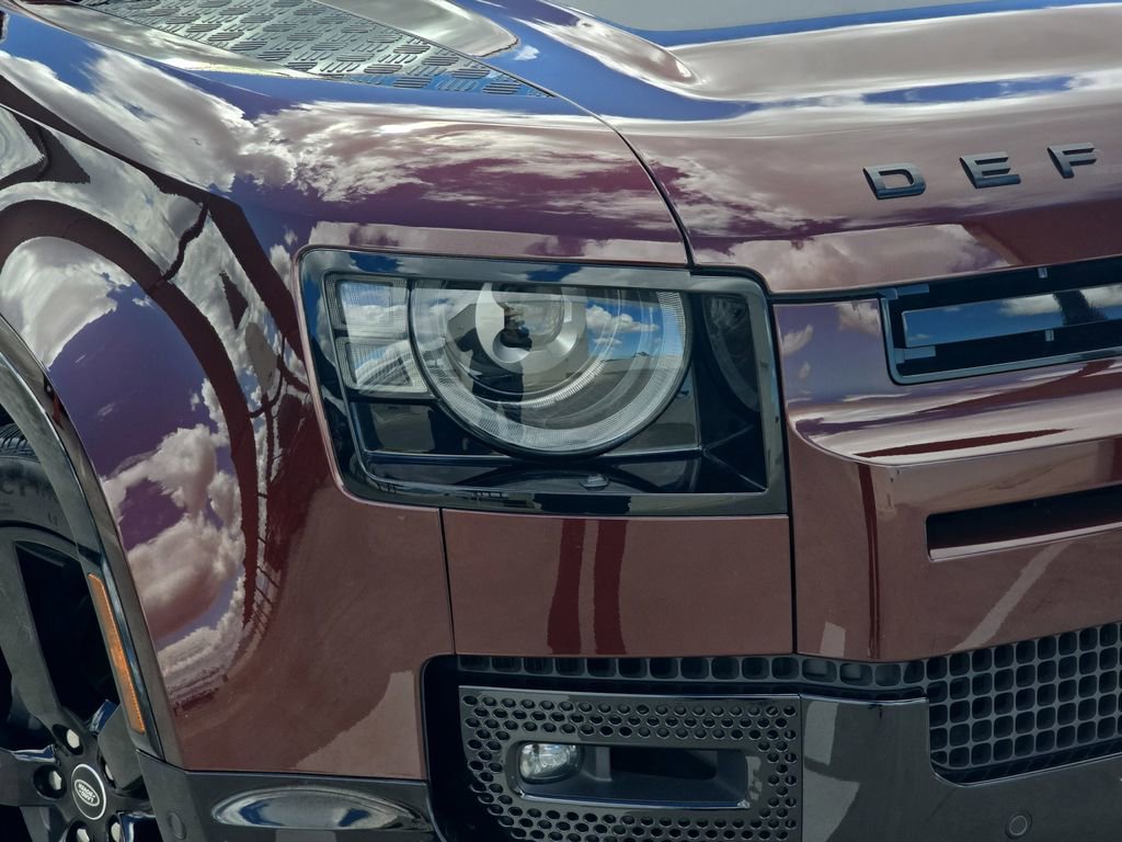 Used 2025 Land Rover Defender 110 Sedona Red Edition image 32