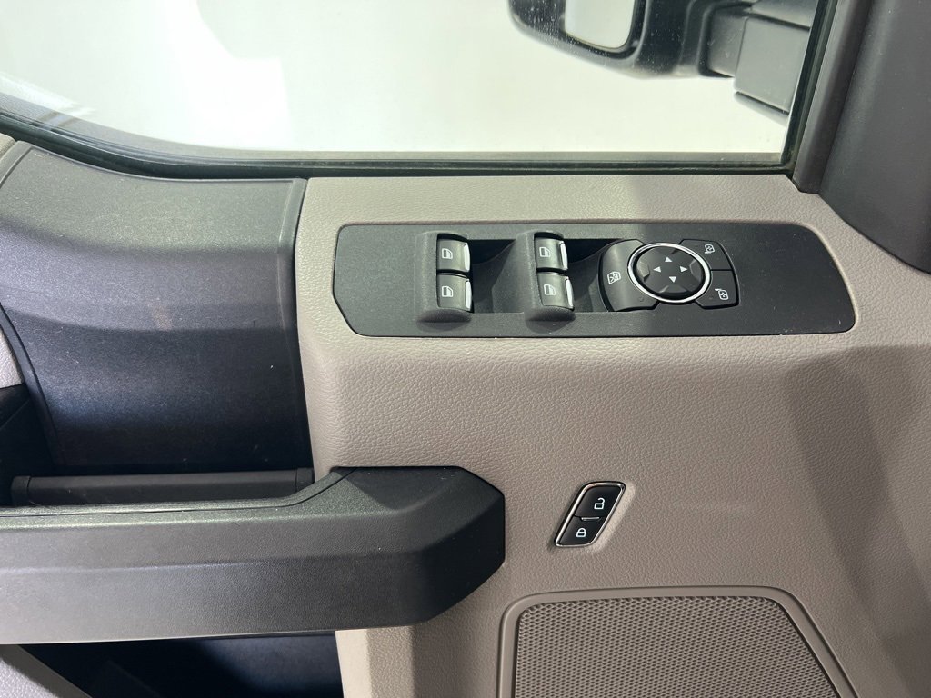 Used 2019 Ford F250 XL w/ Power Equipment Group image 19