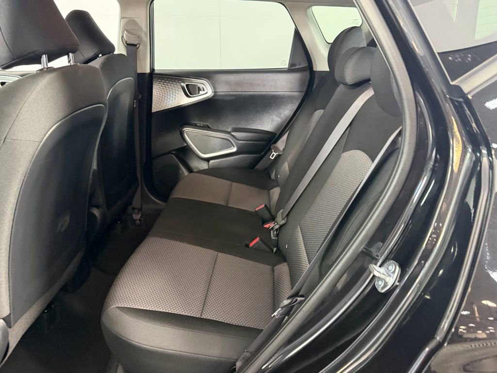 Used 2025 Kia Soul LX image 26