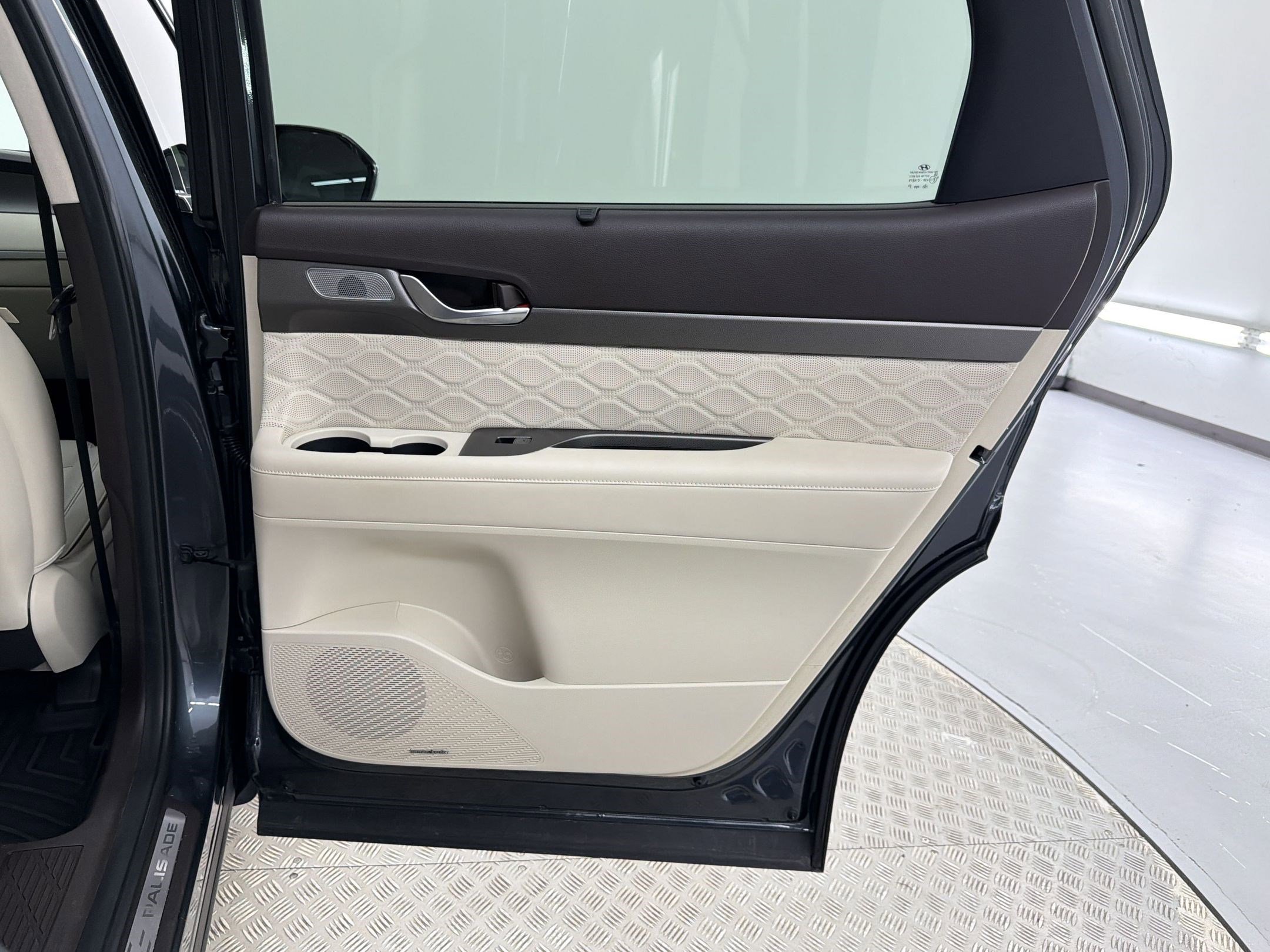 Used 2020 Hyundai Palisade Limited FWD image 36