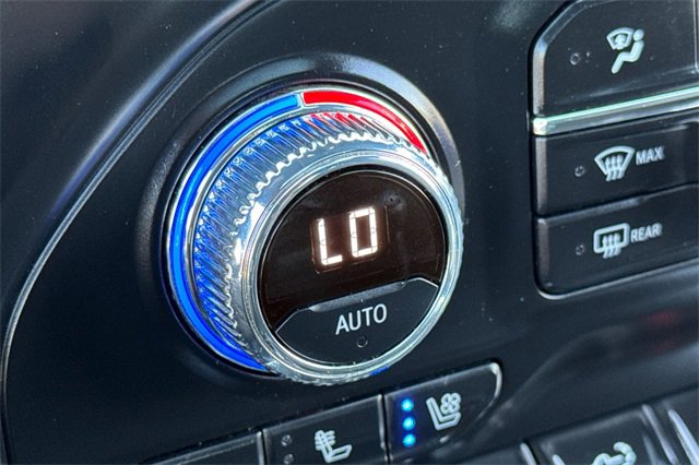 Used 2022 GMC Sierra 3500 Denali image 29