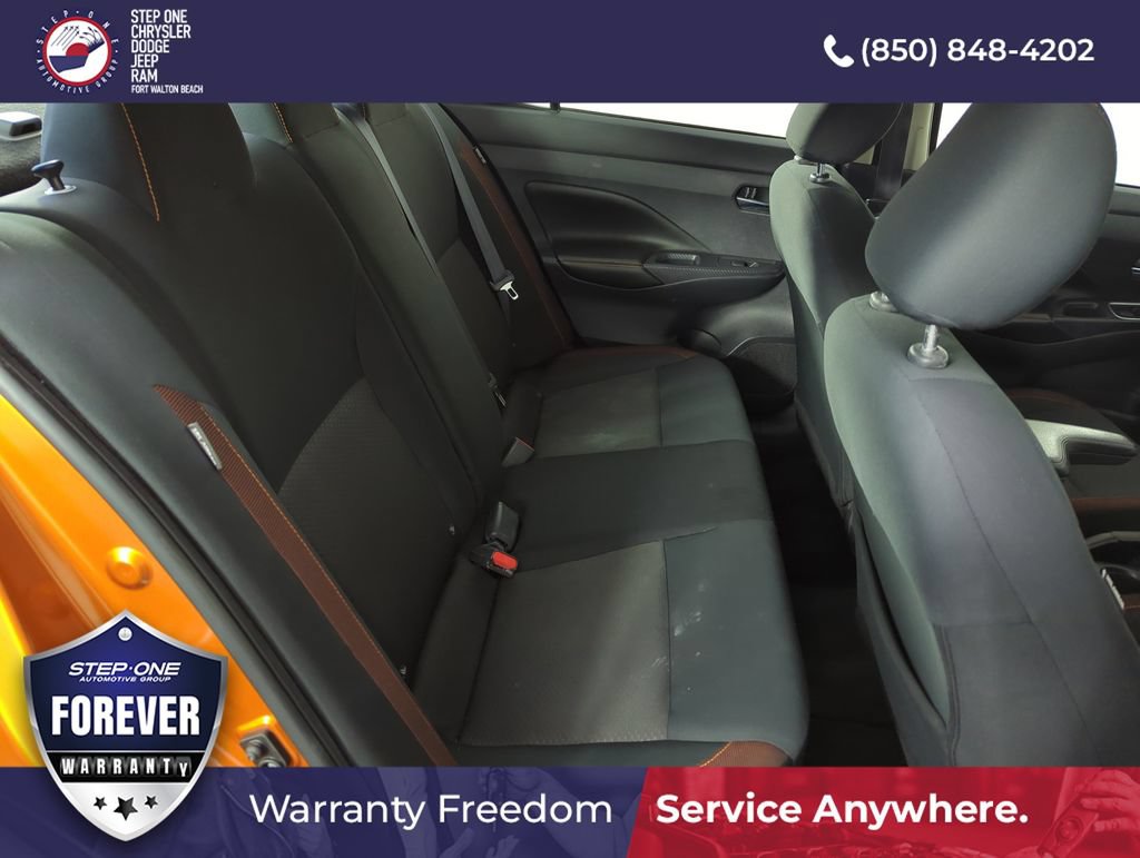 Used 2021 Nissan Versa SR FWD image 29