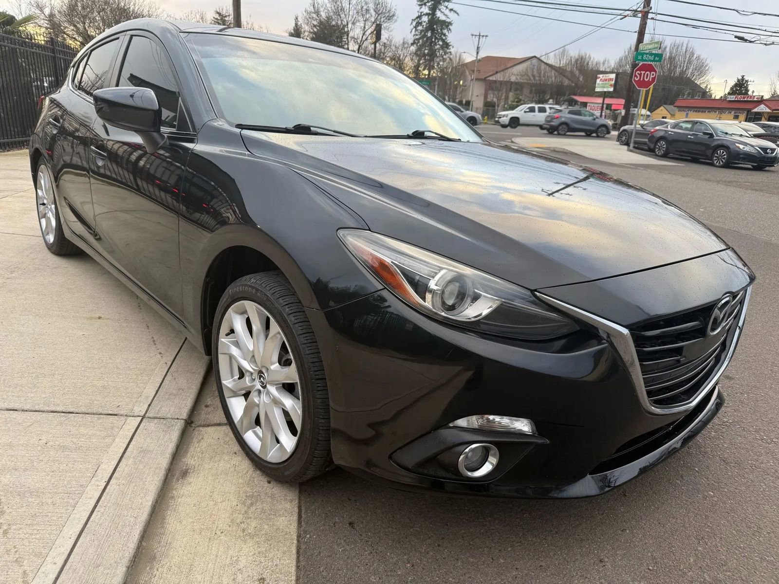 Used 2015 MAZDA MAZDA3 s Grand Touring image 2