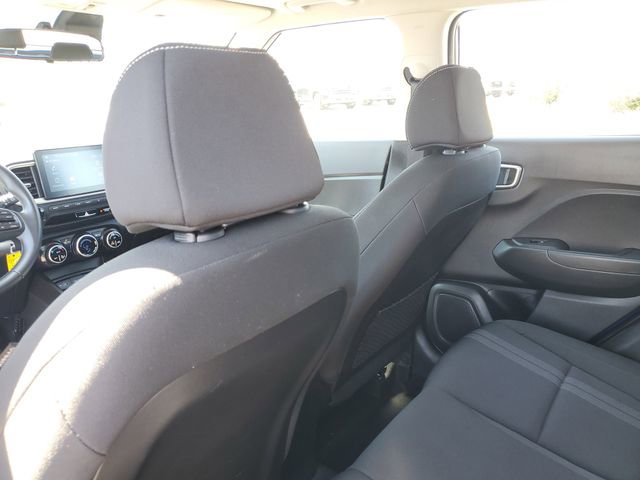 Used 2022 Hyundai Venue SEL FWD image 27