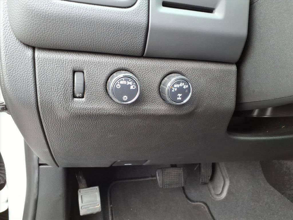 Used 2020 Chevrolet Colorado LT w/ LT Convenience Package image 13