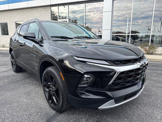 Used 2023 Chevrolet Blazer LT w/ Convenience Package FWD image 1