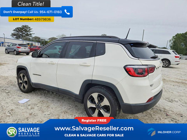 Used 2018 Jeep Compass Latitude w/ Safe & Security Group FWD image 3