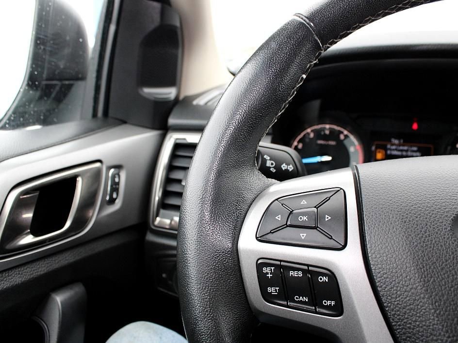 Used 2022 Ford Ranger XLT w/ Equipment Group 302A High image 9