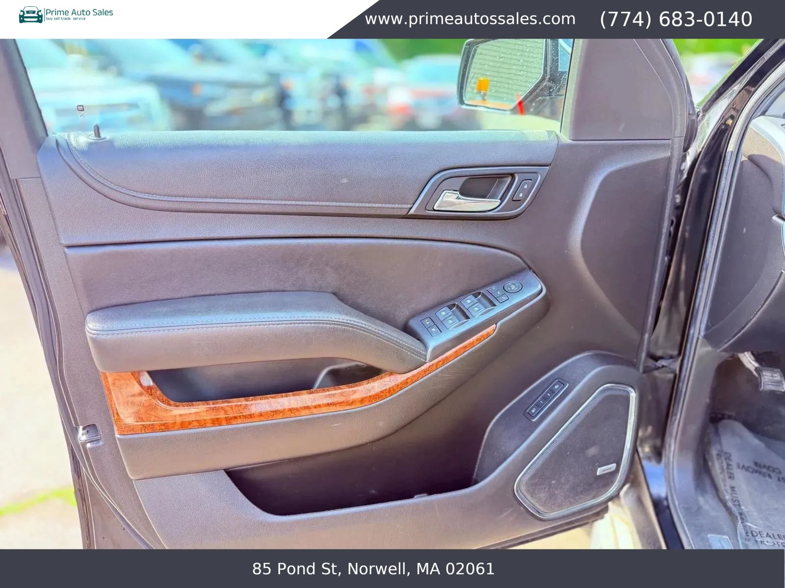 Used 2015 Chevrolet Tahoe LTZ AWD/4WD image 29