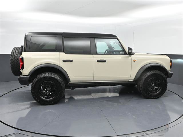 Used 2025 Ford Bronco Badlands AWD/4WD image 24