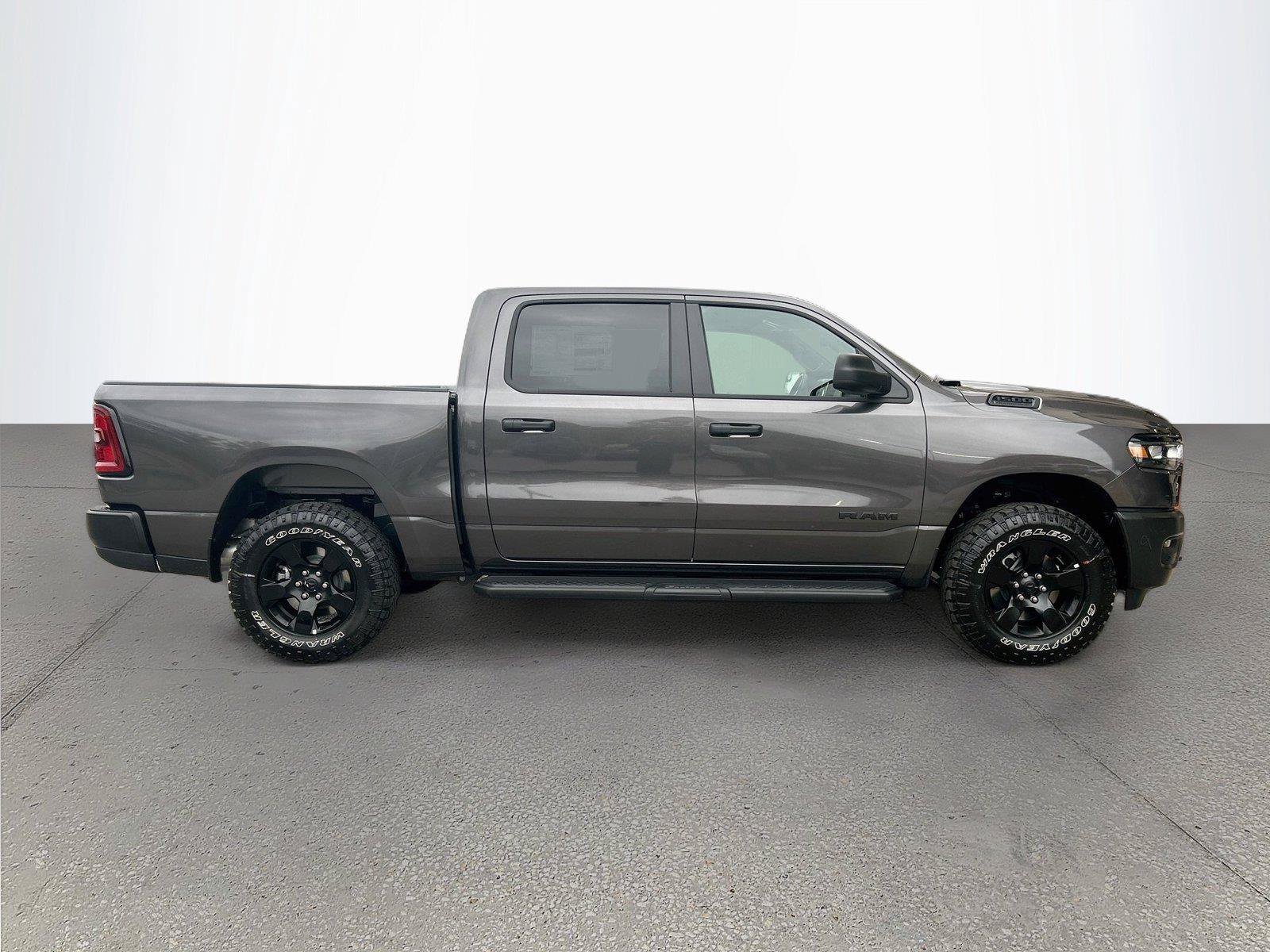 New 2026 RAM 1500 Warlock AWD/4WD image 3