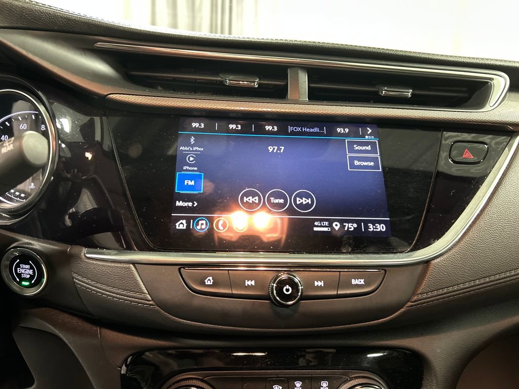 Used 2023 Buick Encore GX Preferred w/ Cold Weather Comfort Package image 17