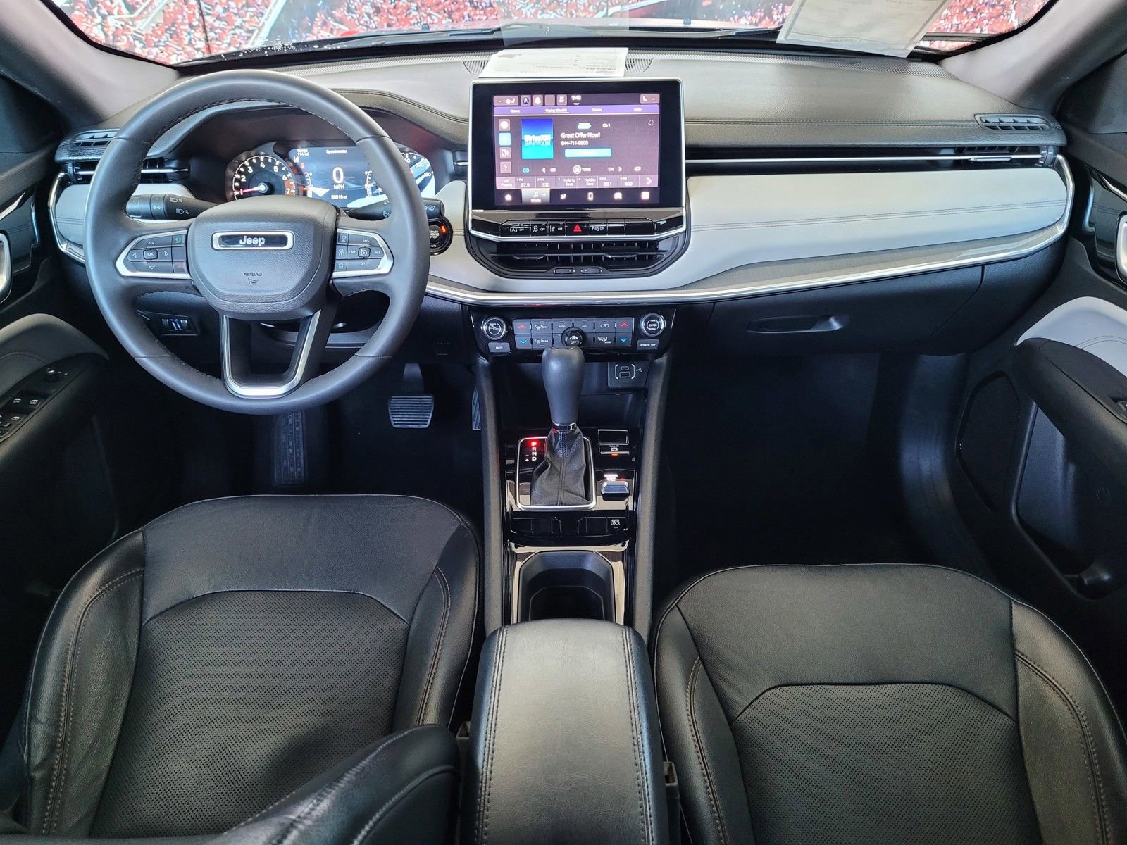 Used 2023 Jeep Compass Limited image 9