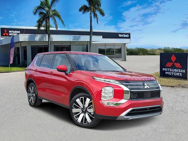 New 2026 Mitsubishi Outlander SE