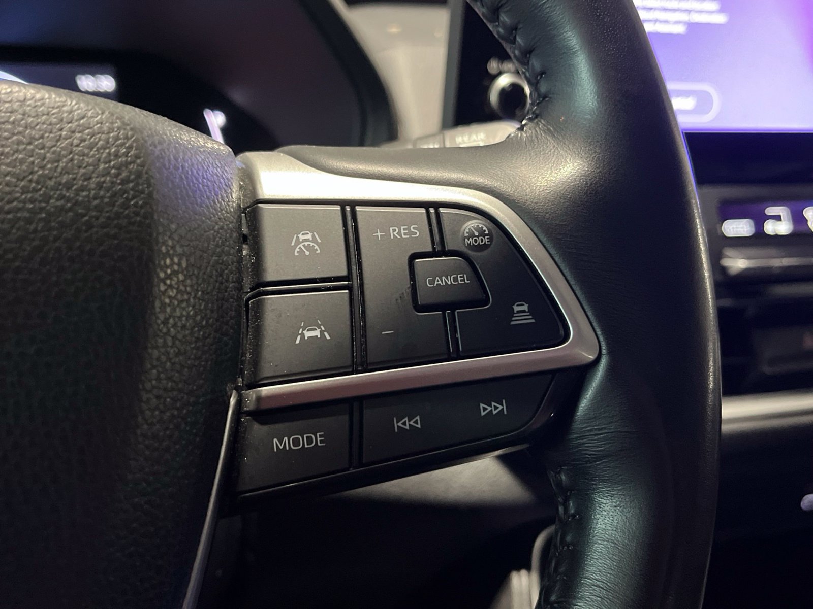 Used 2024 Toyota Grand Highlander AWD Hybrid image 29
