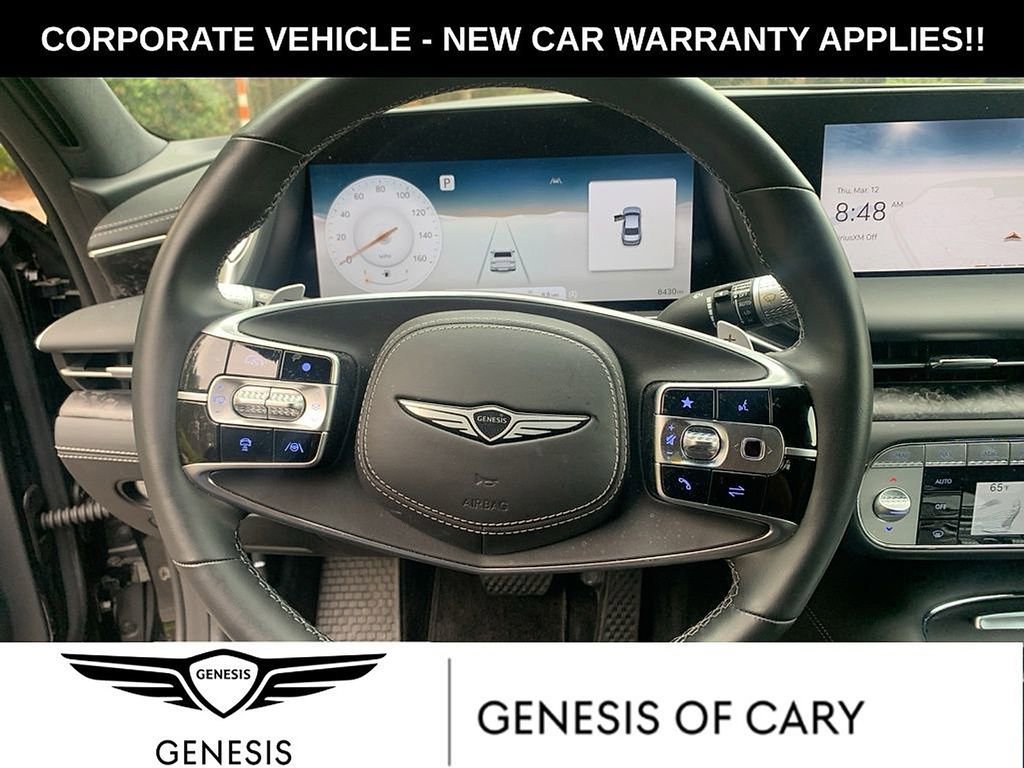 Used 2025 Genesis G90 3.5T AWD/4WD image 9