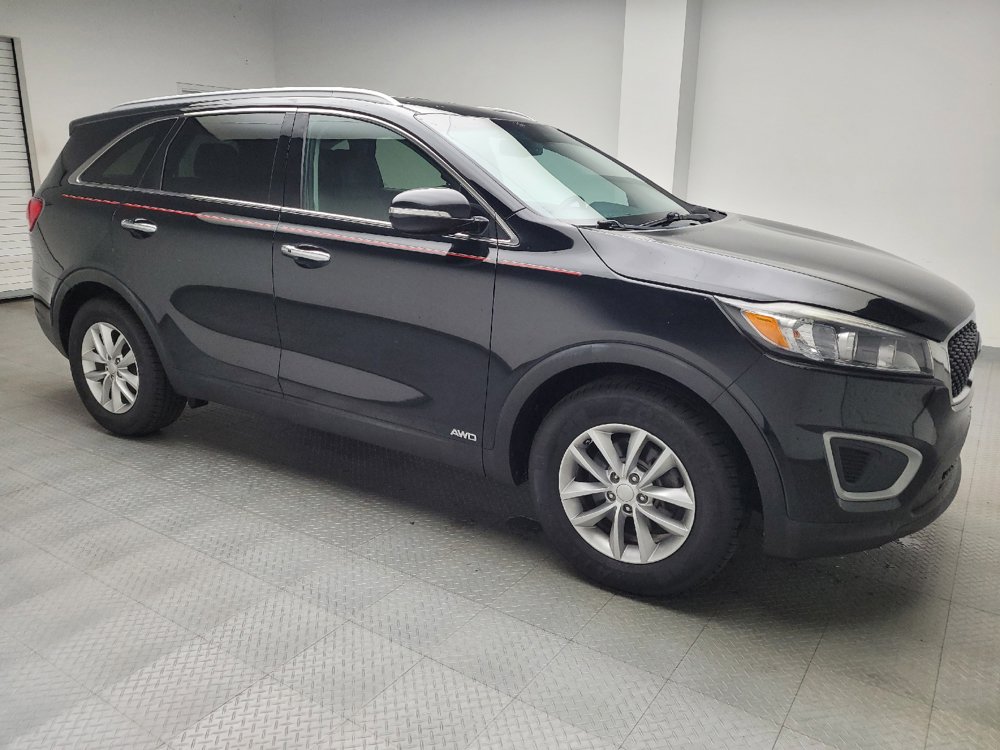 Used 2017 Kia Sorento AWD w/ LX Convenience Package image 11
