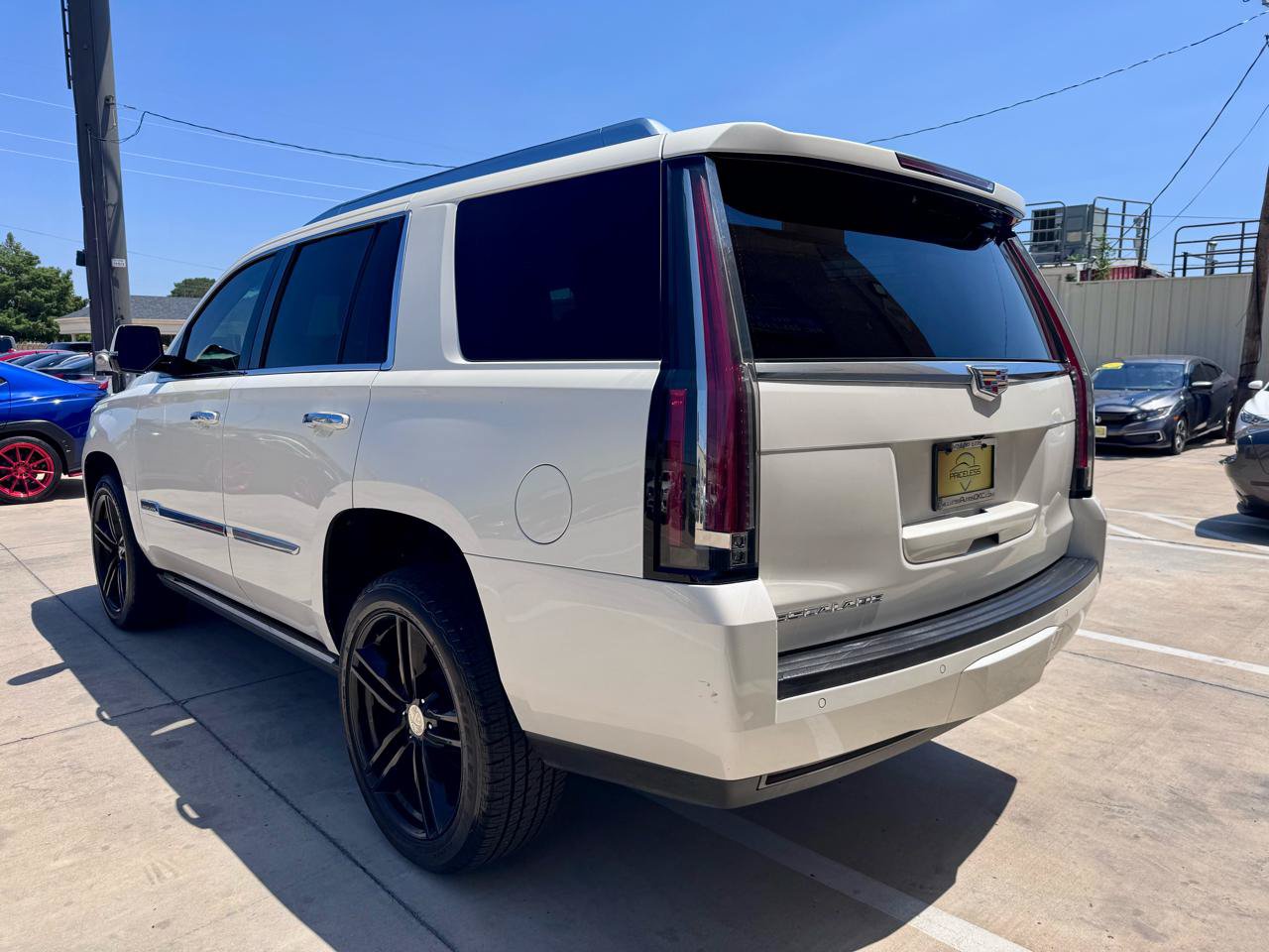 Used 2015 Cadillac Escalade Premium RWD image 6