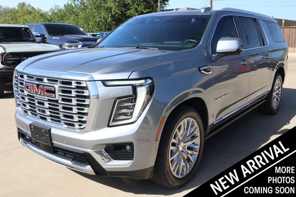 Used 2025 GMC Yukon XL Denali w/ Sun & Power Step Package