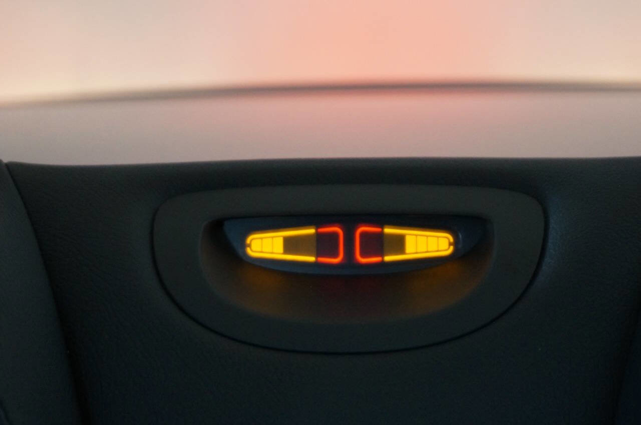 Used 2005 Mercedes-Benz CLK 500 Cabriolet image 21