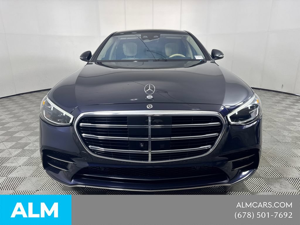 Used 2023 Mercedes-Benz S 500 4MATIC image 2