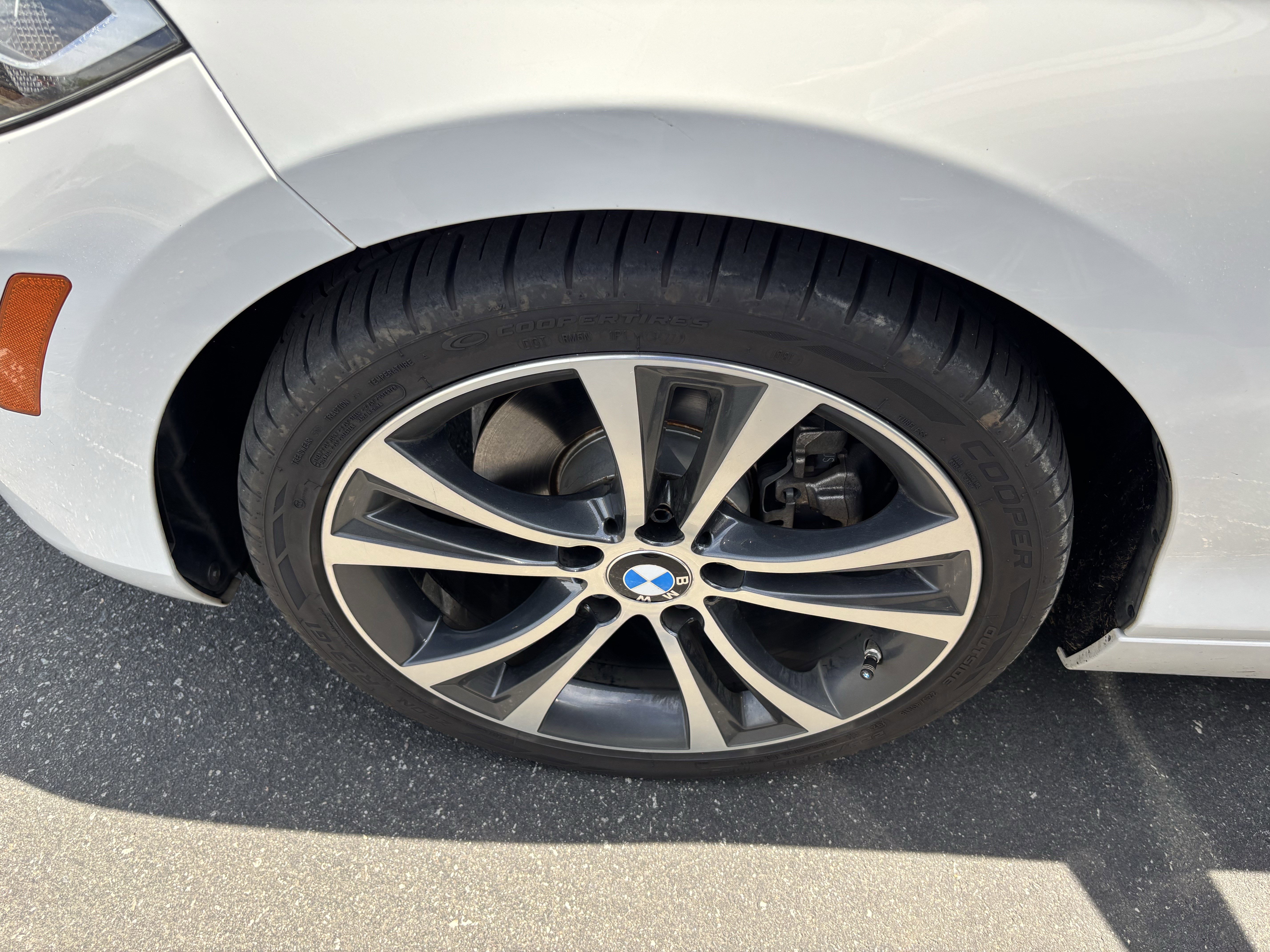 Used 2017 BMW 230i Convertible image 33