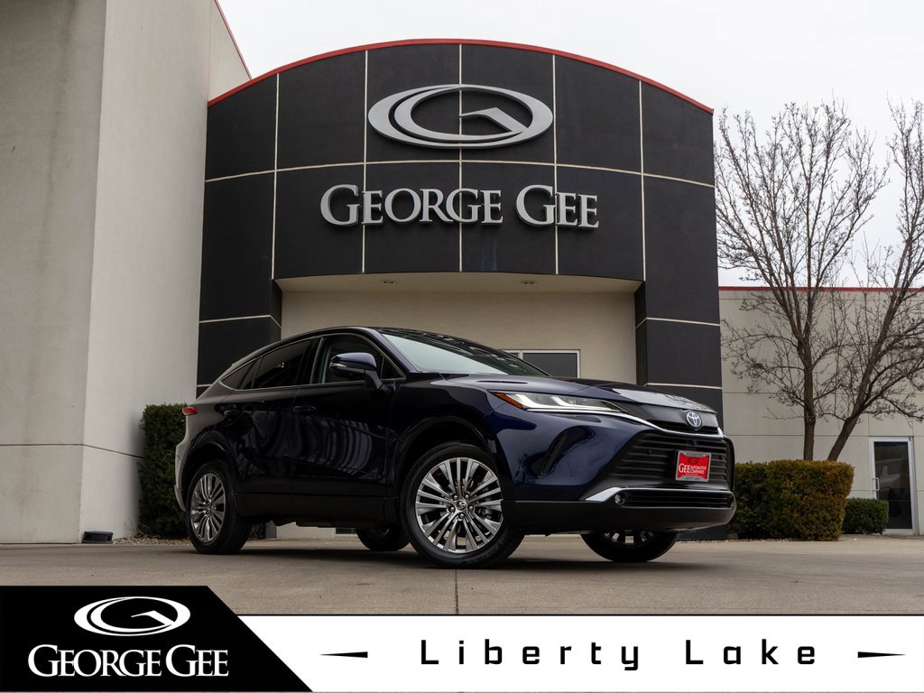 Used 2024 Toyota Venza Limited image 1