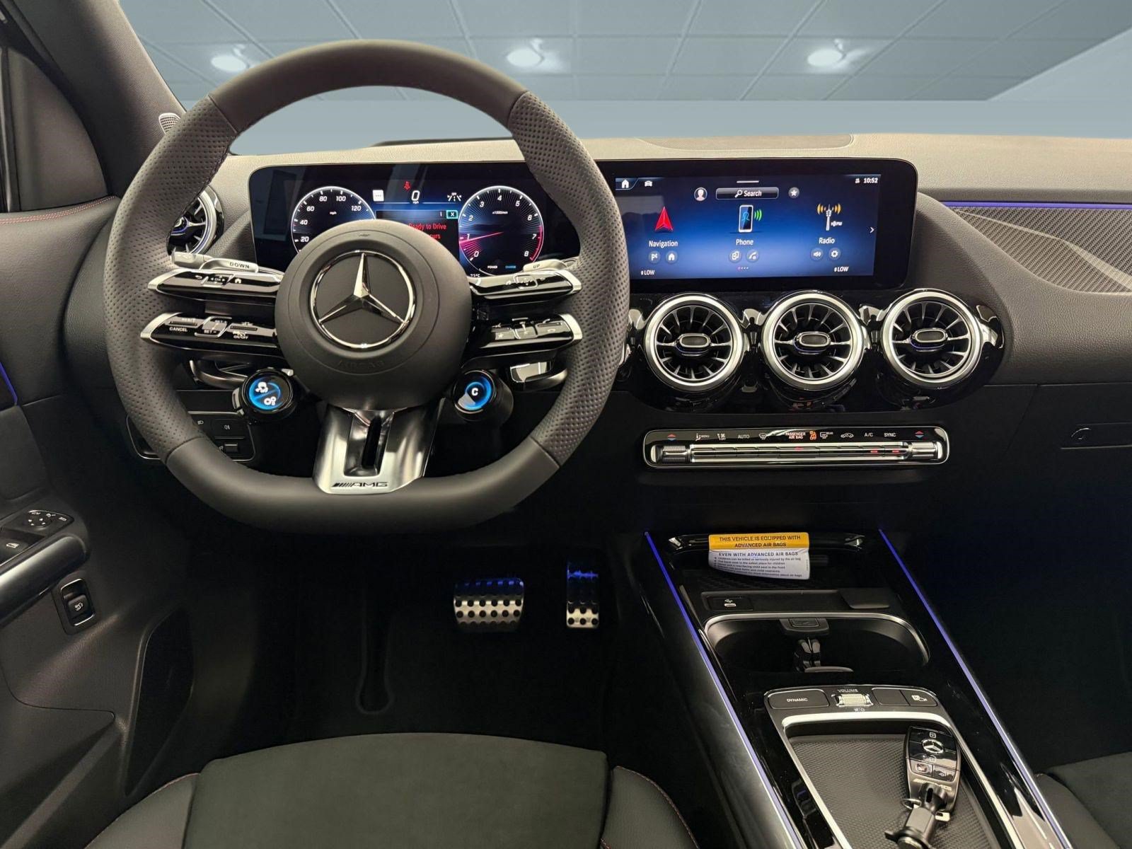 New 2026 Mercedes-Benz GLA 35 AMG 4MATIC image 25