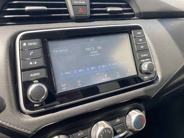 Used 2020 Nissan Versa S image 19