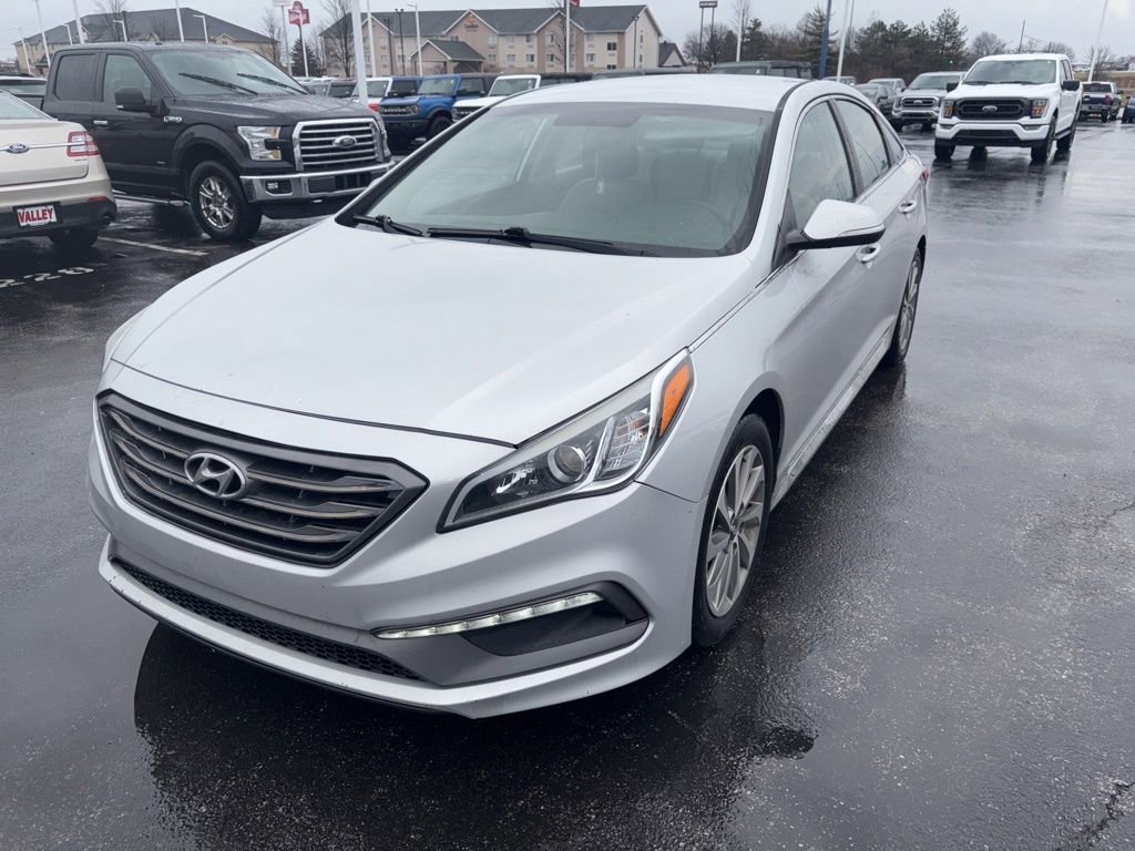 Used 2017 Hyundai Sonata Sport image 2