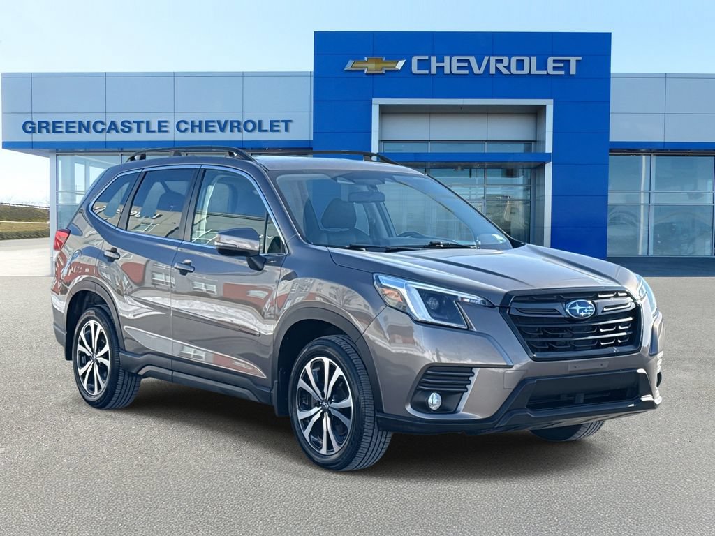 Used 2023 Subaru Forester Limited AWD/4WD image 1