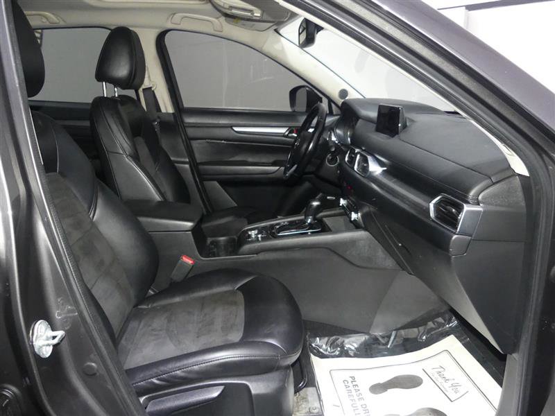 Used 2019 MAZDA CX-5 Touring image 22