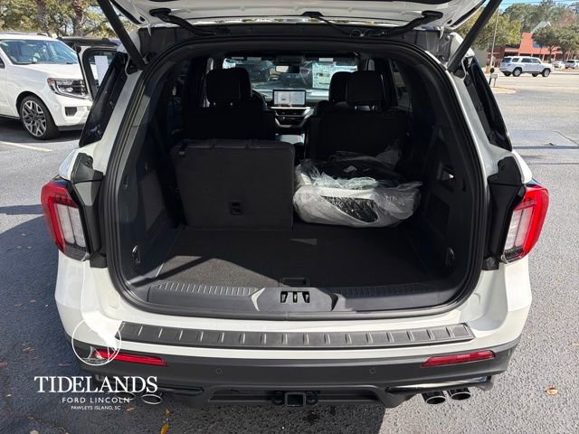 New 2026 Ford Explorer ST image 11