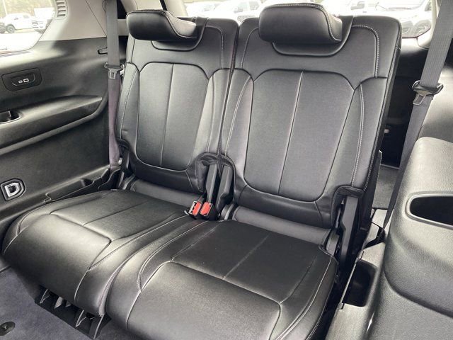 Used 2023 Jeep Grand Cherokee L Limited image 36