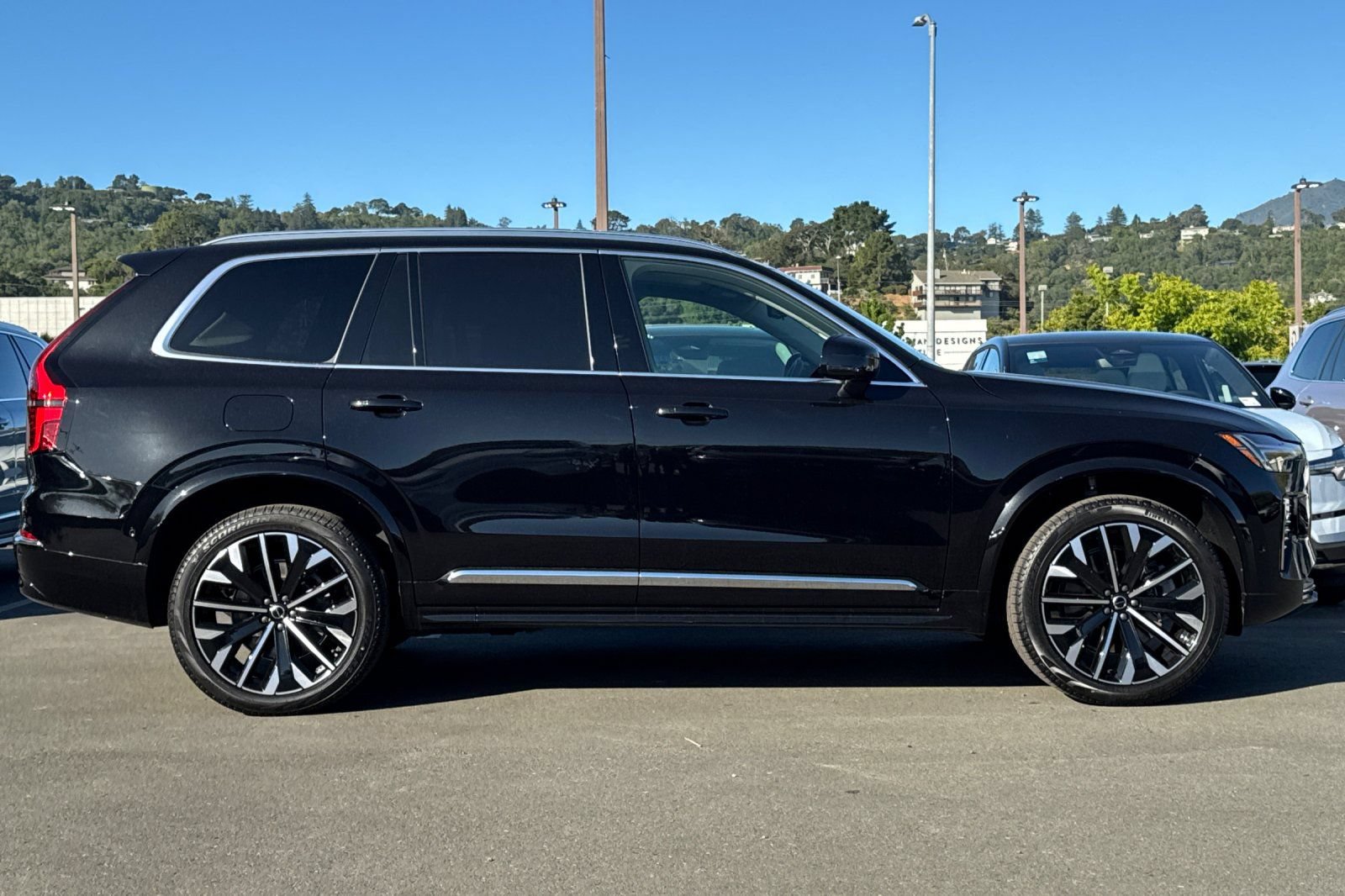 New 2026 Volvo XC90 T8 Ultra w/ Lounge Package AWD/4WD image 8