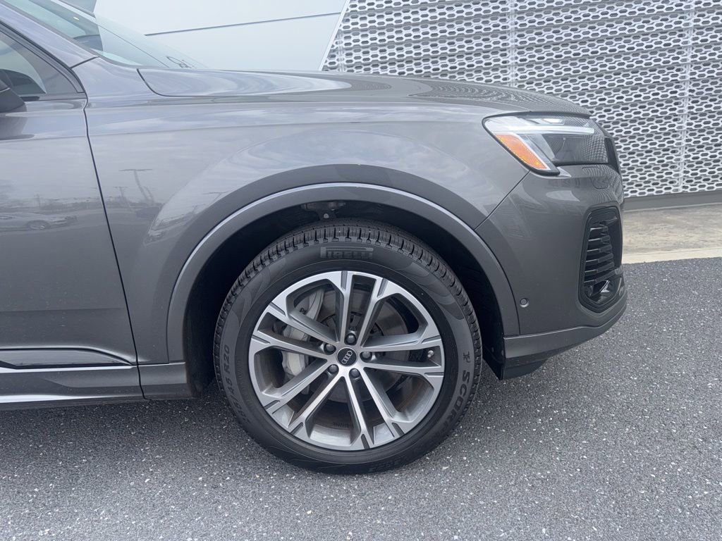 New 2026 Audi Q7 3.0T Premium AWD/4WD image 6