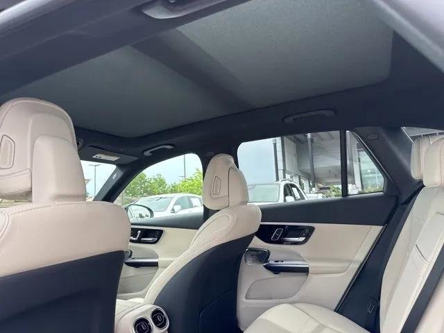 New 2025 Mercedes-Benz GLC 300 4MATIC image 27
