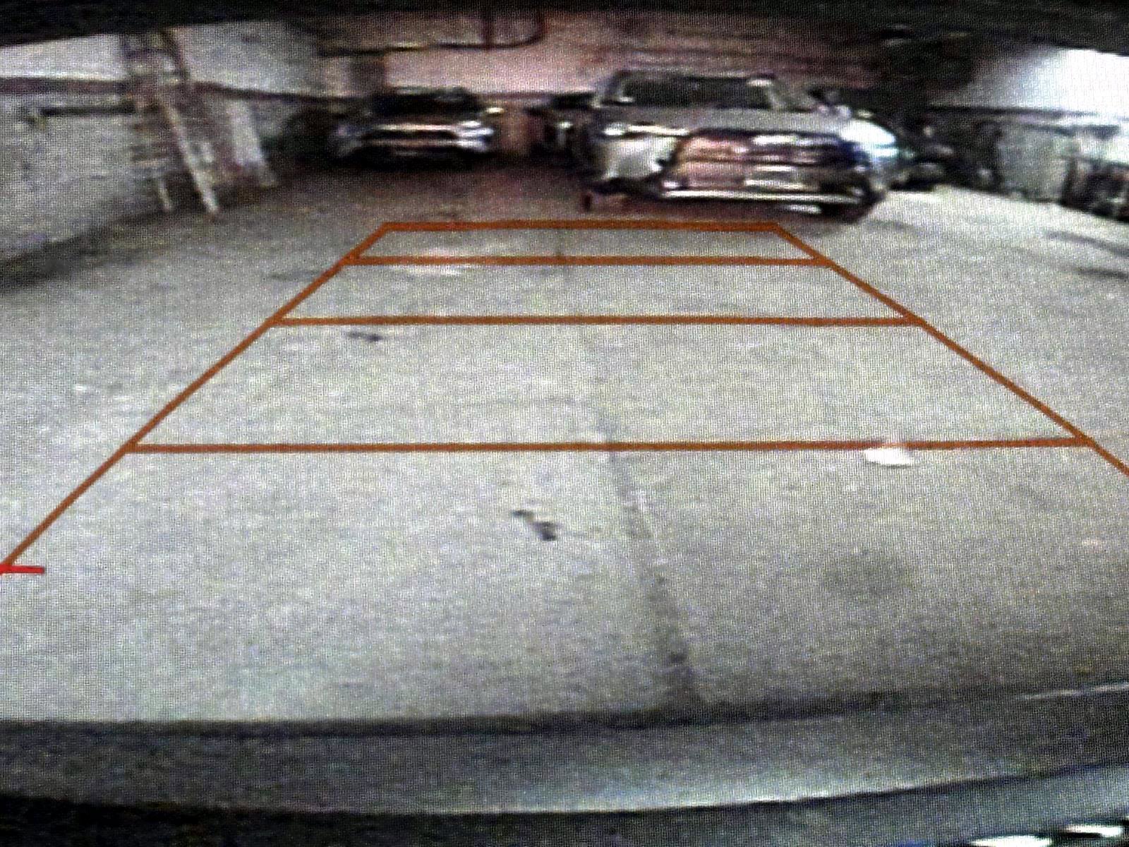 Used 2018 Chevrolet Cruze LT w/ Convenience Package image 27