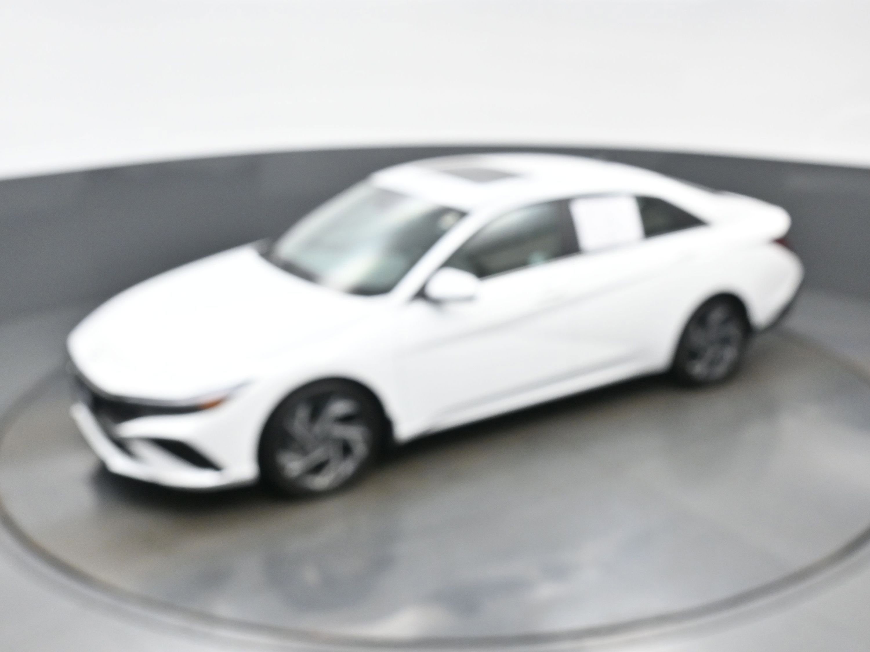 Certified 2025 Hyundai Elantra SEL FWD image 38