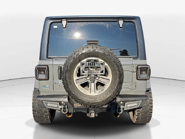 Used 2018 Jeep Wrangler Unlimited Sahara AWD/4WD image 5