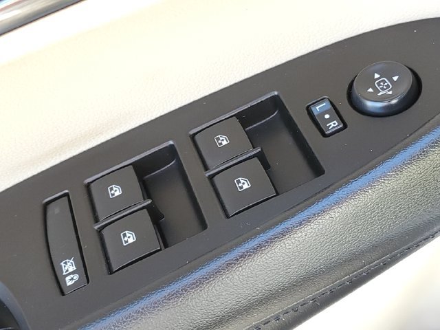 Used 2018 Cadillac ATS Luxury w/ Safety and Security Package AWD/4WD image 28