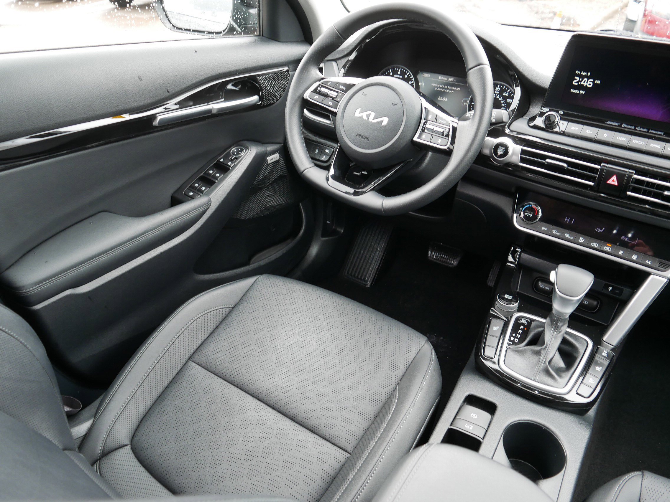 Certified 2023 Kia Seltos SX w/ SX Sunroof Package image 9