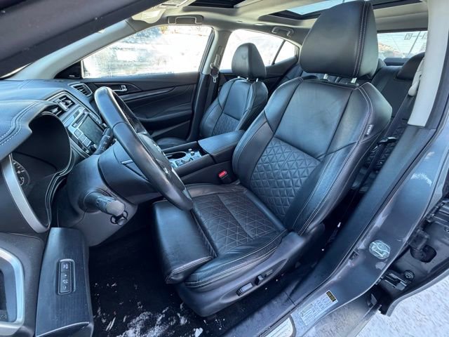 Used 2019 Nissan Maxima Platinum w/ Sport Mat Group image 9