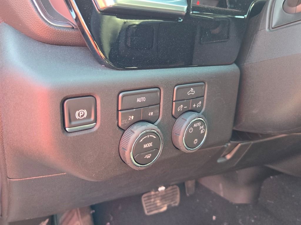 New 2026 Chevrolet Silverado 1500 LT image 22