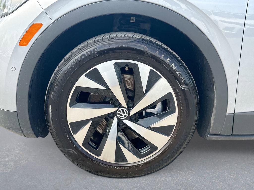 Used 2023 Volkswagen ID.4 2WD image 18