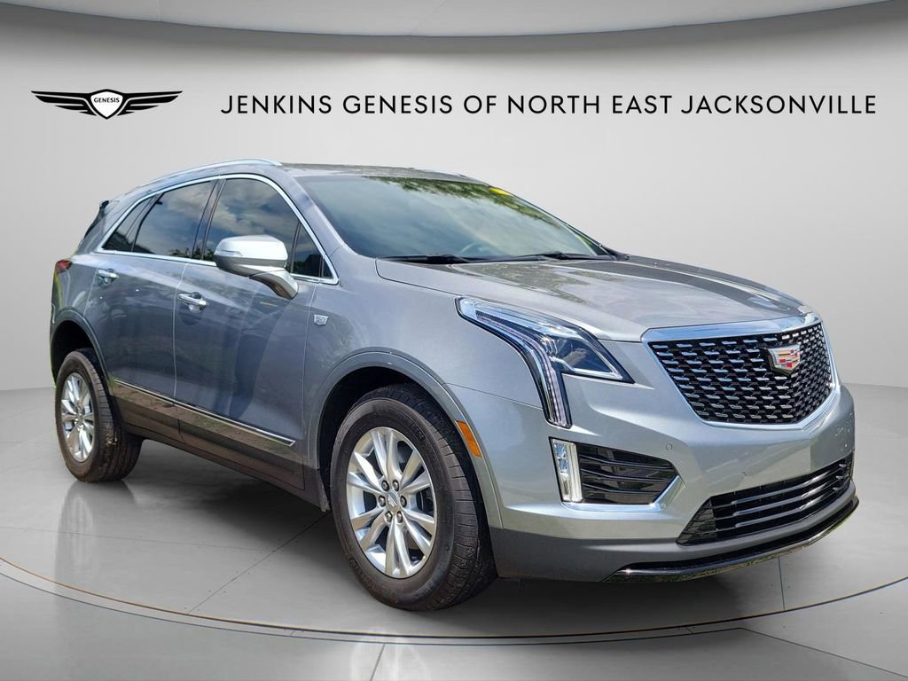 Used 2025 Cadillac XT5 Luxury FWD image 1