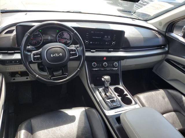 Used 2022 Kia Carnival LX FWD image 10