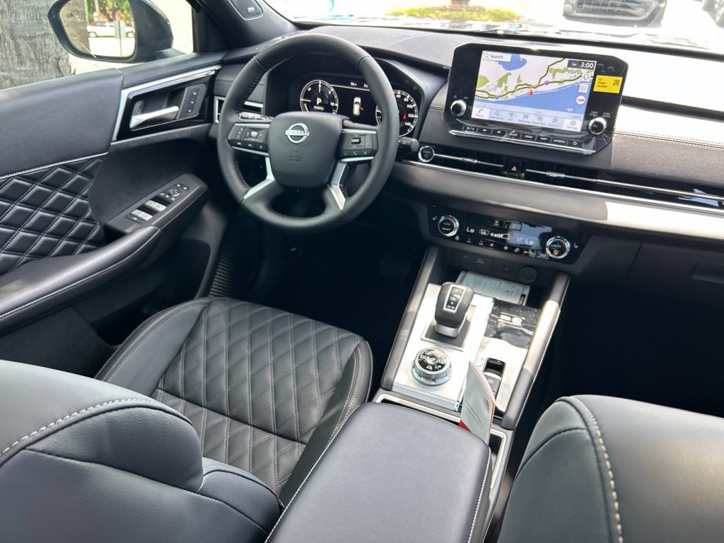 New 2026 Nissan Rogue Platinum AWD/4WD image 10